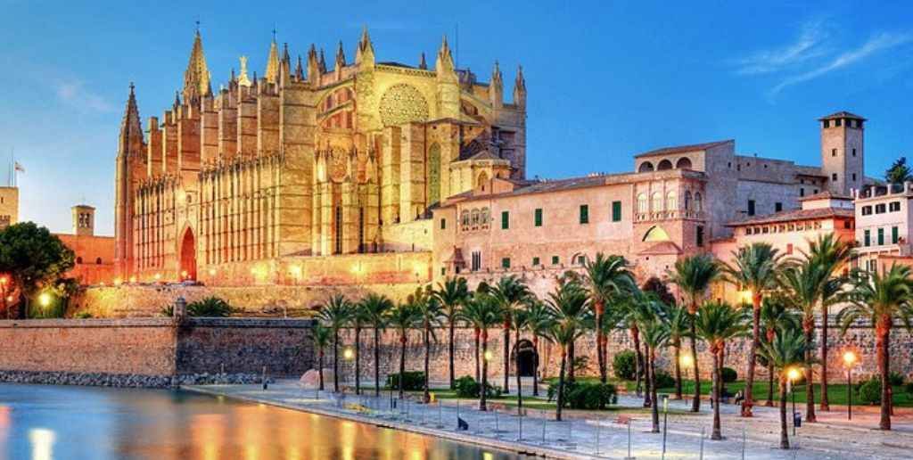 Wizz Air Palma City Office in Spain