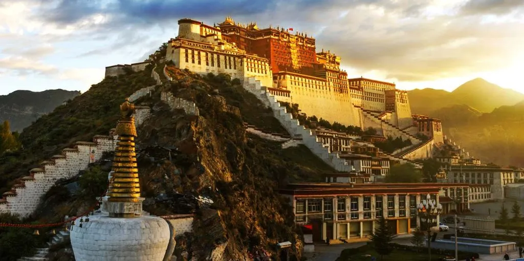 China Southern Airlines Lhasa City Office In China