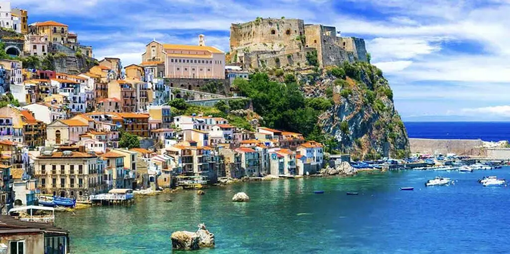 Air Transat Calabria Office In Southern Italy
