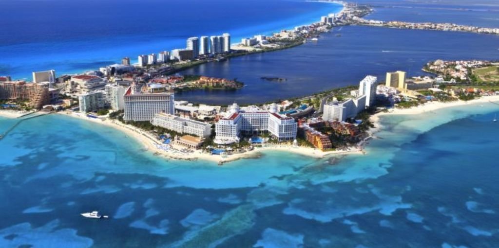 Air Transat Yucatan City Office In Mexico